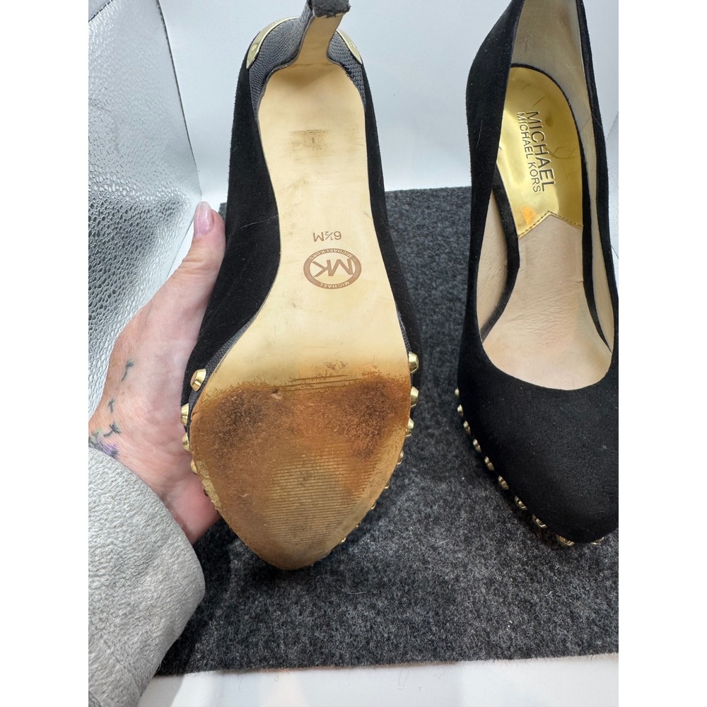 Michael Kors Ailee Studded Suede Platform Pumps size 6.5 - Picture 9 of 15
